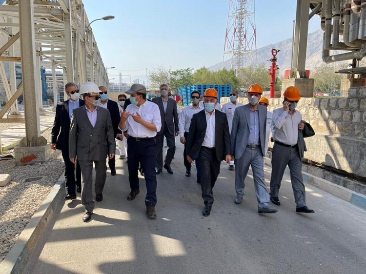 بازدید مدیرعامل بانک ملت از فعالیت های گروه صنعتی فاتح بازدید مدیرعامل بانک ملت از فعالیت های گروه صنعتی فاتح