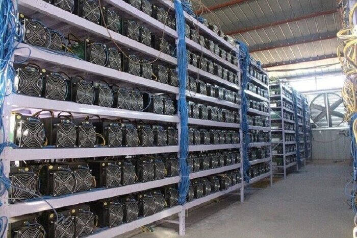 هشدار مدیرعامل توانیر به فعالان غیرمجاز رمز ارز هشدار مدیرعامل توانیر به فعالان غیرمجاز رمز ارز
