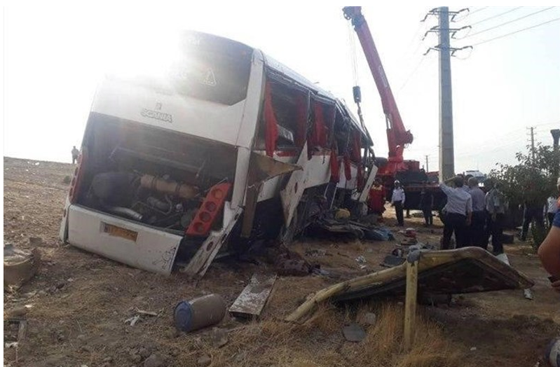 ناگفته های یکی از مسافران اتوبوس مرگ ناگفته های یکی از مسافران اتوبوس مرگ