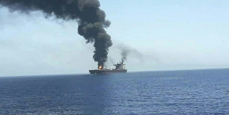 هدف قرار گرفتن کشتی رژیم صهیونیستی در شمال اقیانوس هند هدف قرار گرفتن کشتی رژیم صهیونیستی در شمال اقیانوس هند