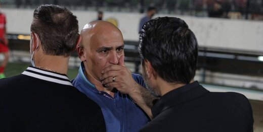 سرشکستگی در بازی پرسپولیس و آلومینیوم! سرشکستگی در بازی پرسپولیس و آلومینیوم!