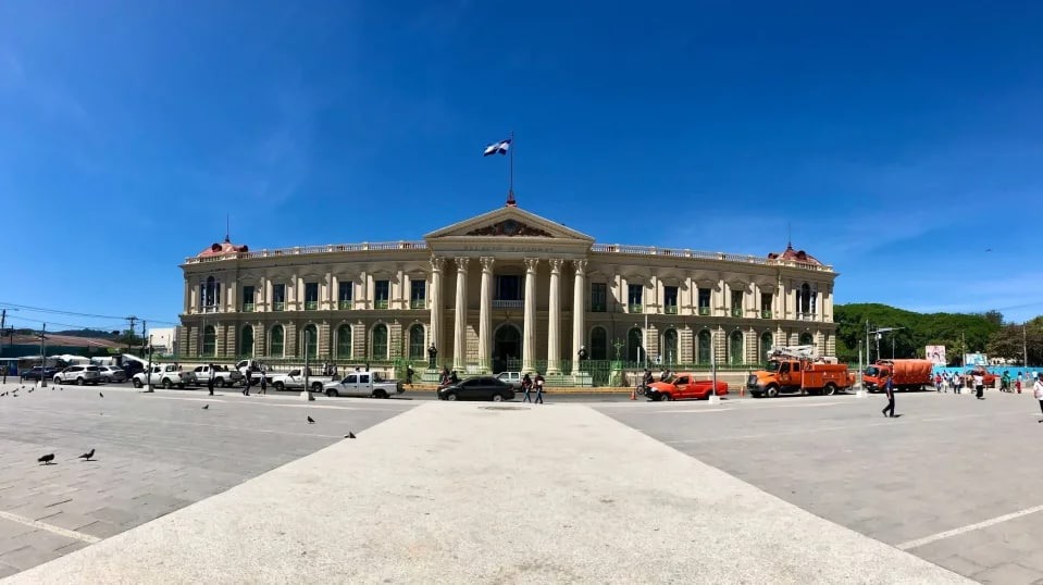 سلطه بیت کوین بر امور مالی جهانی چه زمانی اتفاق می افتد؟ سلطه بیت کوین بر امور مالی جهانی چه زمانی اتفاق می افتد؟