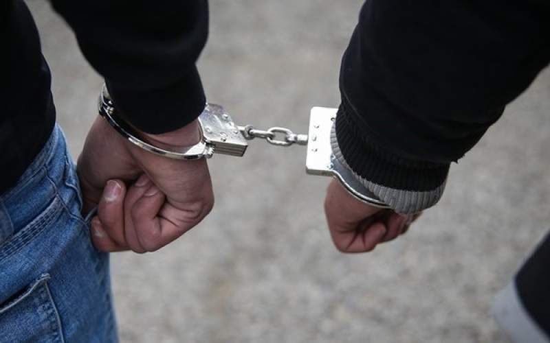 دستگیری کلاهبردار فروشنده سوالات امتحان توسط پلیس فتا البرز دستگیری کلاهبردار فروشنده سوالات امتحان توسط پلیس فتا البرز