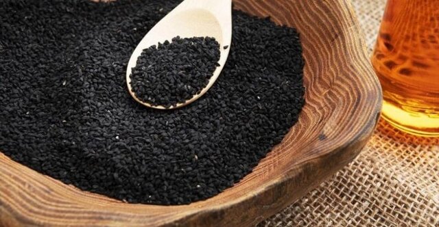 معجزه روغن سیاه دانه برای درمان بیماران گوارشی معجزه روغن سیاه دانه برای درمان بیماران گوارشی