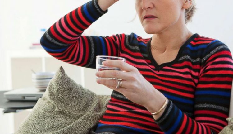 تاثیر ورزش در کاهش علائم یائسگی تاثیر ورزش در کاهش علائم یائسگی
