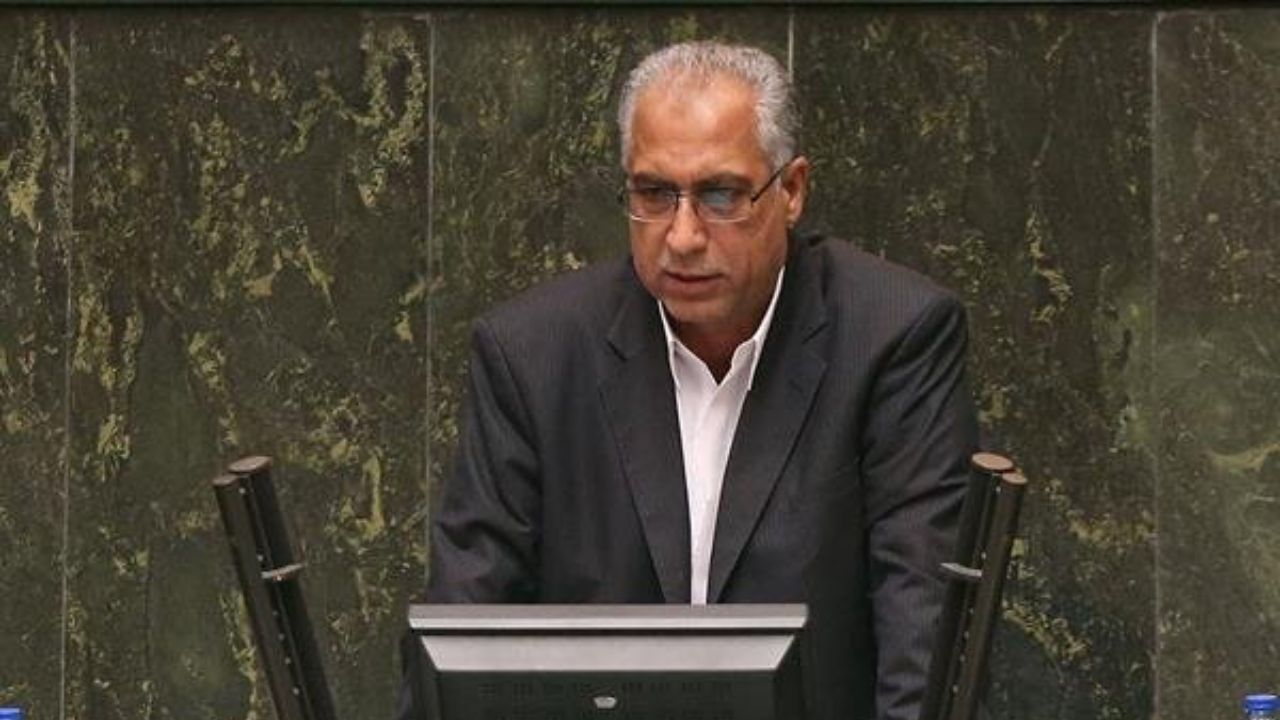 ورود مجلس به بحث واژگونی اتوبوس های حامل خبرنگاران و سربازان / مشکل فقدان نظارت های تخصصی در پروژه های راه سازی ورود مجلس به بحث واژگونی اتوبوس های حامل خبرنگاران و سربازان / مشکل فقدان نظارت های تخصصی در پروژه های راه سازی