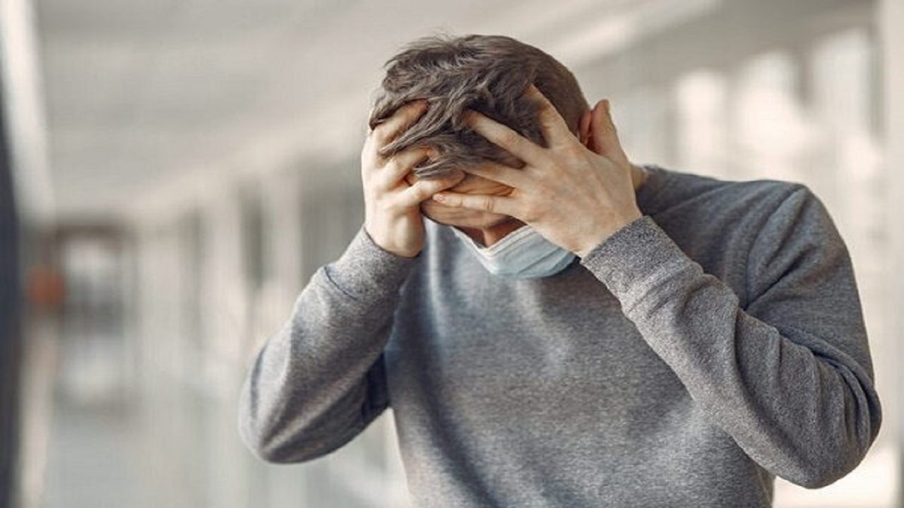 علائم اولیه کرونا در سنین مختلف چطور است؟ علائم اولیه کرونا در سنین مختلف چطور است؟