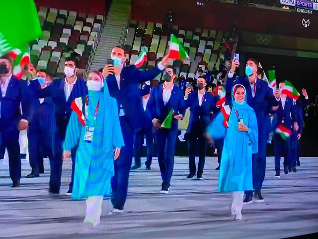 ایران رژه رفت؛ با همان لباس ها! ایران رژه رفت؛ با همان لباس ها!