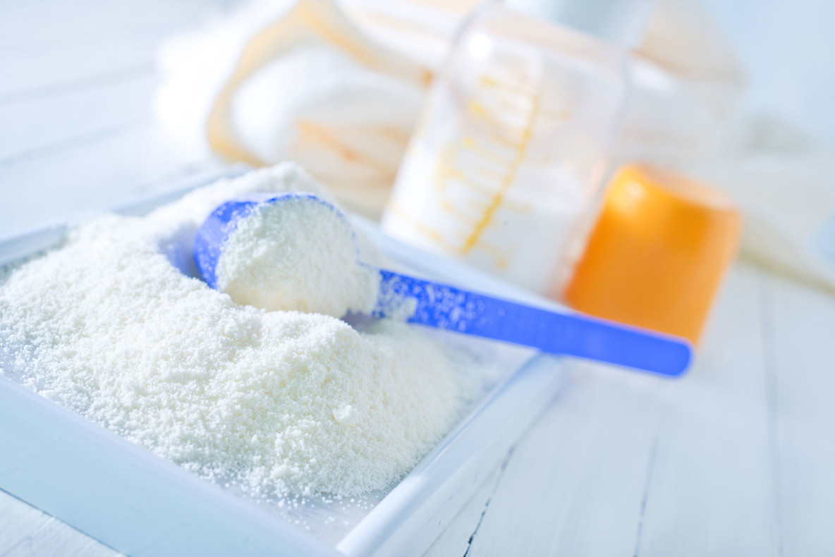 مواد اولیه درحال فساد شیر خشک هنوز به گمرک اظهار نشده است مواد اولیه درحال فساد شیر خشک هنوز به گمرک اظهار نشده است
