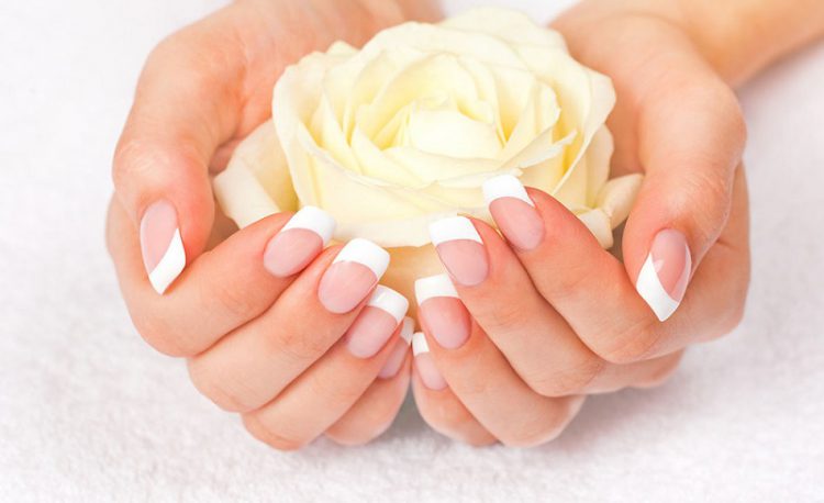 برای ناخن های سست و شکننده چه راه کارهایی وجود دارد؟ برای ناخن های سست و شکننده چه راه کارهایی وجود دارد؟