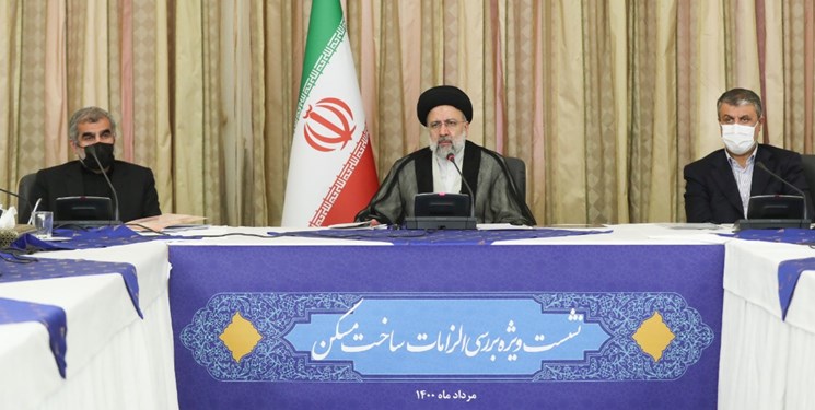 دست دلالان از بازار سیمان و فولاد قطع شود / فعالیت های سوداگرانه در بازار مسکن باید کنترل شود دست دلالان از بازار سیمان و فولاد قطع شود / فعالیت های سوداگرانه در بازار مسکن باید کنترل شود
