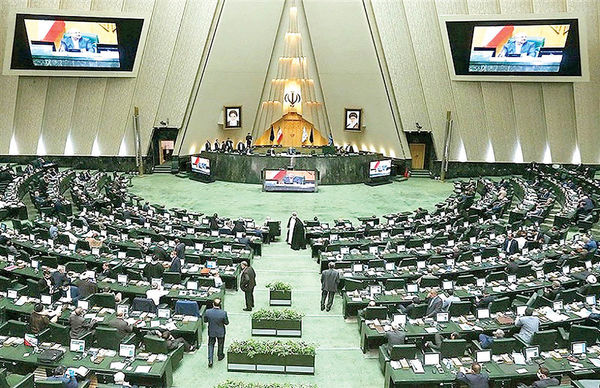 کسب و کارهای اینترنتی زیر تیغ «صیانت» کسب و کارهای اینترنتی زیر تیغ «صیانت»