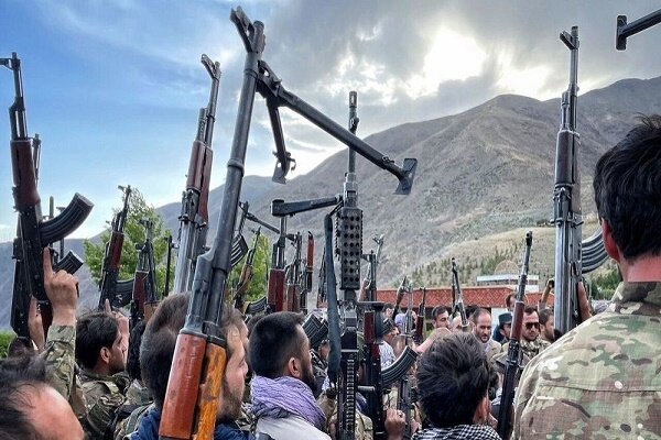 طالبان تلفن و برق ولایت پنجشیر را قطع کرد طالبان تلفن و برق ولایت پنجشیر را قطع کرد