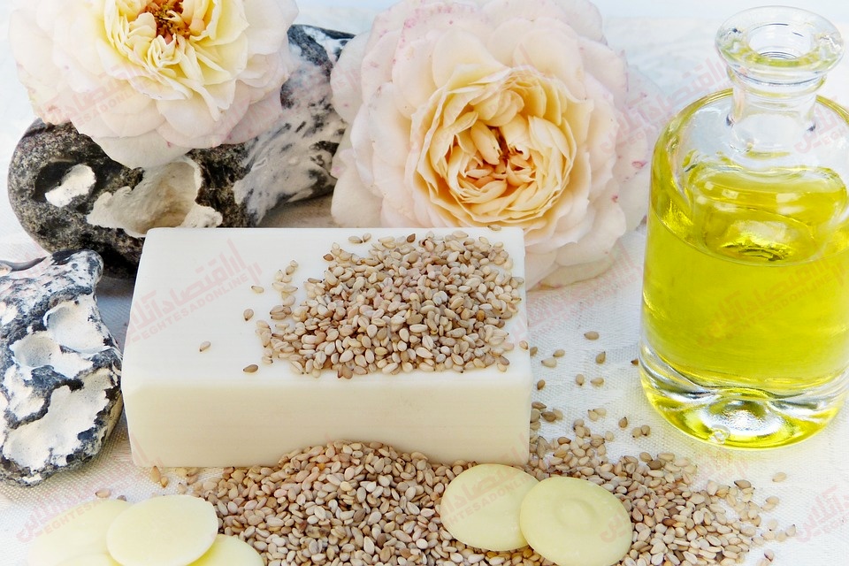 ۵ کاربرد روغن کنجد برای مو ۵ کاربرد روغن کنجد برای مو