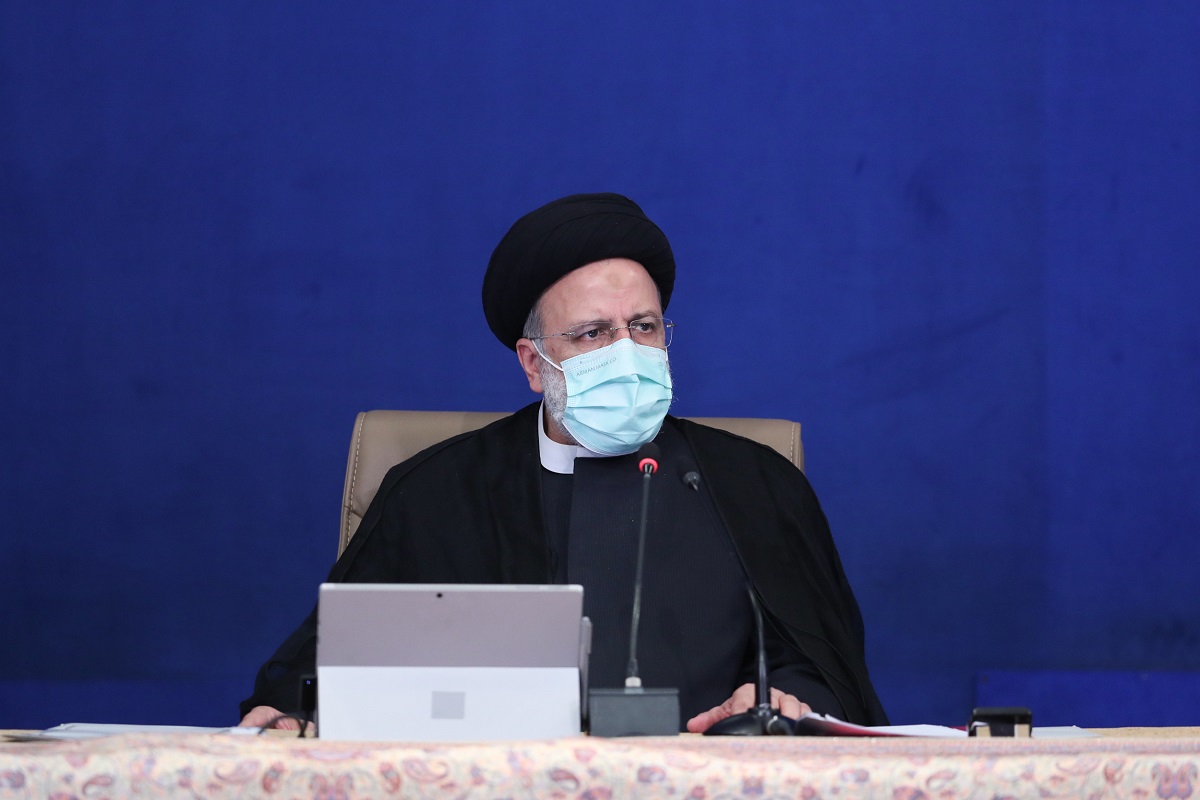 رییس جمهور وارد بیرجند شد رییس جمهور وارد بیرجند شد