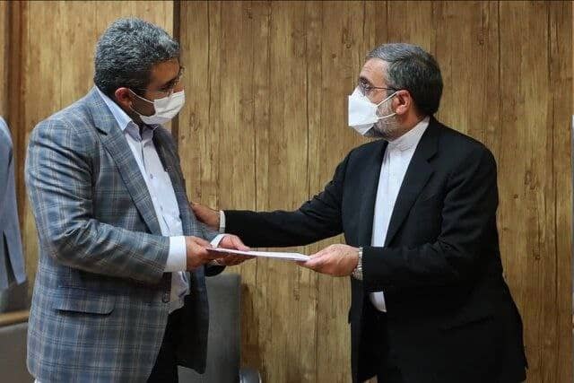 هنرمند معاون ارتباطات و اطلاعرسانی دفتر رییسجمهور شد هنرمند معاون ارتباطات و اطلاعرسانی دفتر رییسجمهور شد