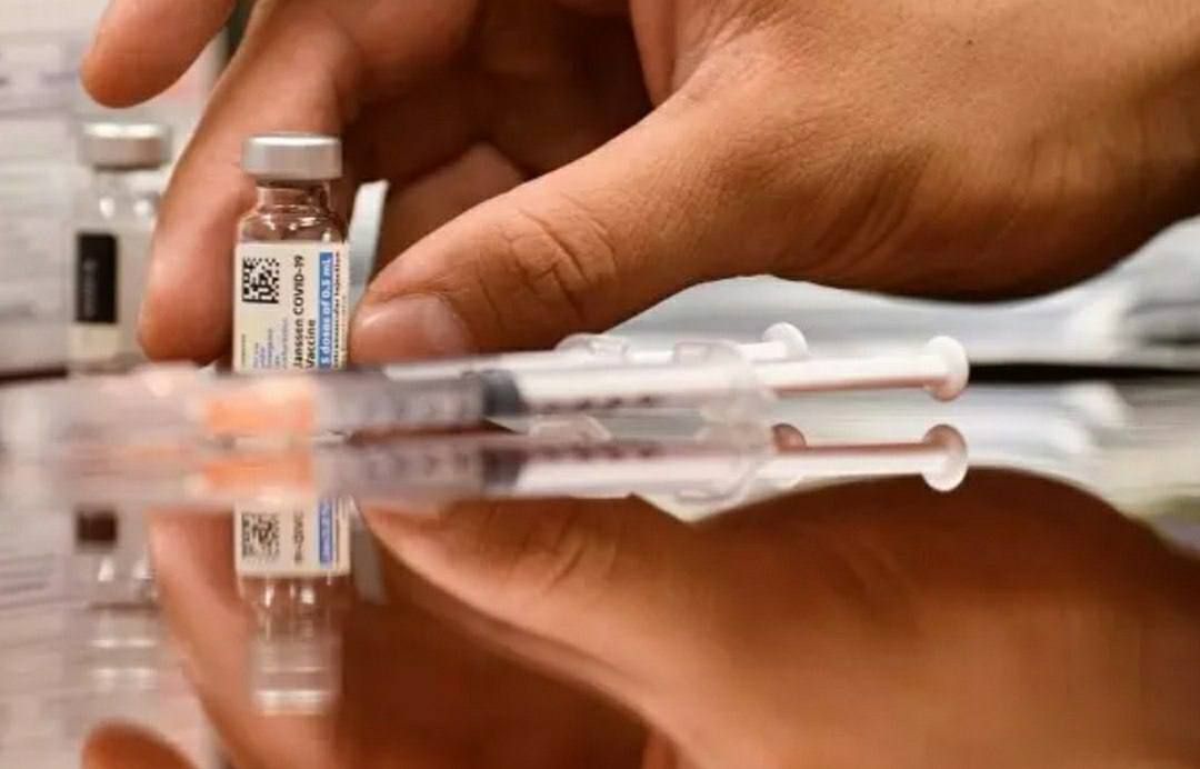 حجامت ، پیشنهاد طب سنتی بعد از تزریق واکسن کرونا حجامت ، پیشنهاد طب سنتی بعد از تزریق واکسن کرونا