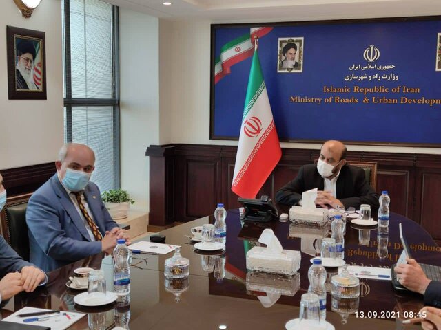 گفتوگوی سفیر روسیه در ایران با وزیر راه و شهرسازی گفتوگوی سفیر روسیه در ایران با وزیر راه و شهرسازی