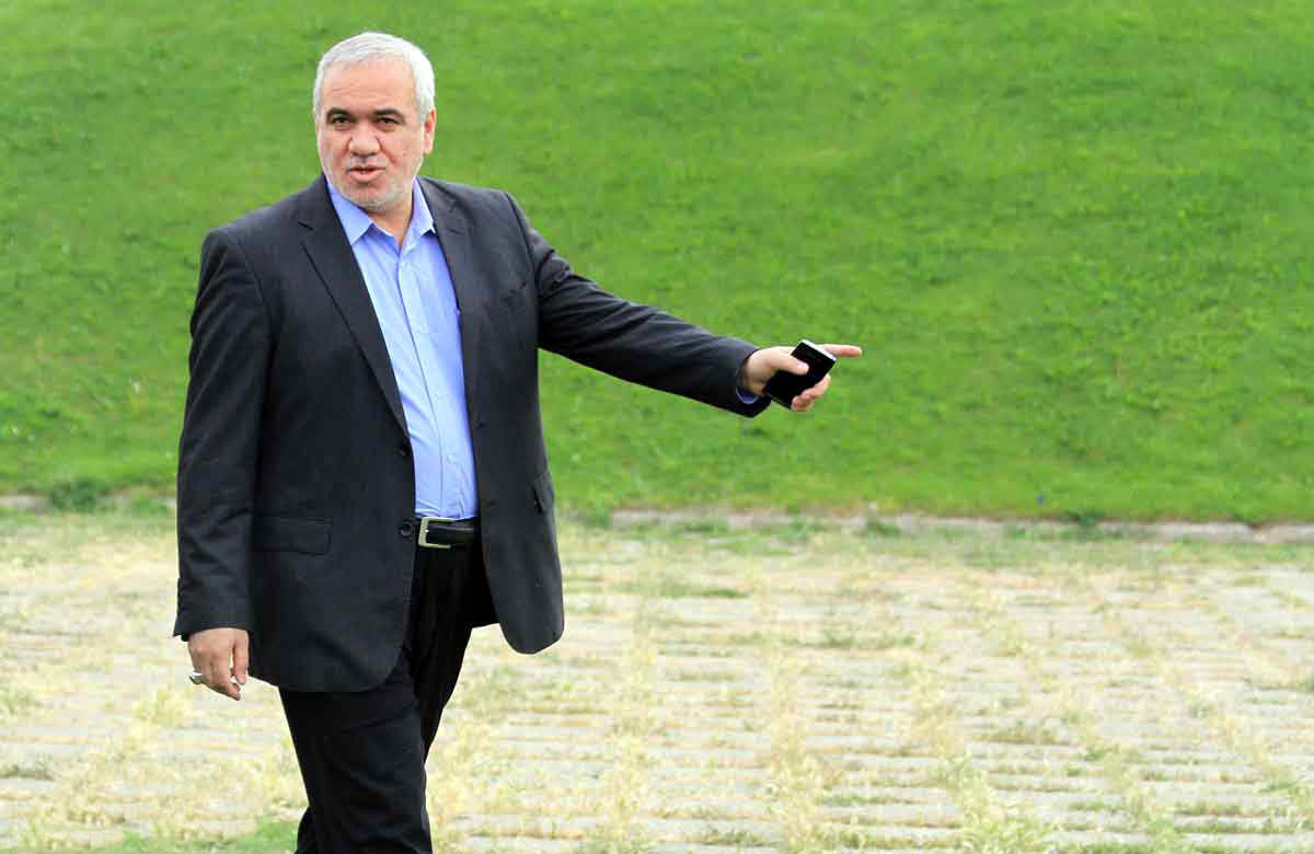 مسی را برای فینال آسیا به استقلال میآورم / به شکست الهلال و صعود استقلال امیدوارم مسی را برای فینال آسیا به استقلال میآورم / به شکست الهلال و صعود استقلال امیدوارم