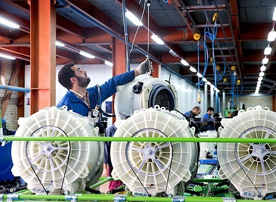 کدام دستگاه ها بیشترین چوب را لای چرخ تولید گذاشتند؟ کدام دستگاه ها بیشترین چوب را لای چرخ تولید گذاشتند؟