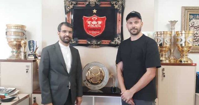 رادوشوویچ از بعد از ظهر در تمرین پرسپولیس / توافق سنگربان کروات با پرسپولیس رادوشوویچ از بعد از ظهر در تمرین پرسپولیس / توافق سنگربان کروات با پرسپولیس