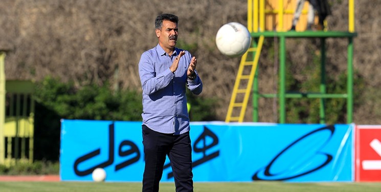 قرارداد سرمربی با نفت مسجدسلیمان فسخ شد قرارداد سرمربی با نفت مسجدسلیمان فسخ شد