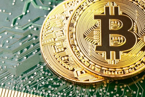 بیت کوین در یک قدمی کانال ۴۸هزار دلاری بیت کوین در یک قدمی کانال ۴۸هزار دلاری