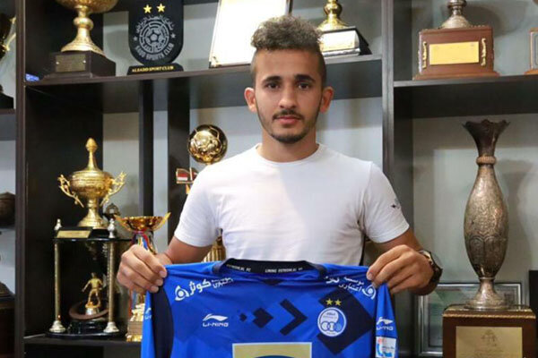 قرارداد مهاجم تیم فوتبال استقلال فسخ شد قرارداد مهاجم تیم فوتبال استقلال فسخ شد