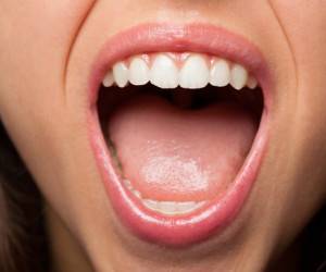 بزرگ شدن زبان کوچک نشانه چه مشکلی است؟ بزرگ شدن زبان کوچک نشانه چه مشکلی است؟