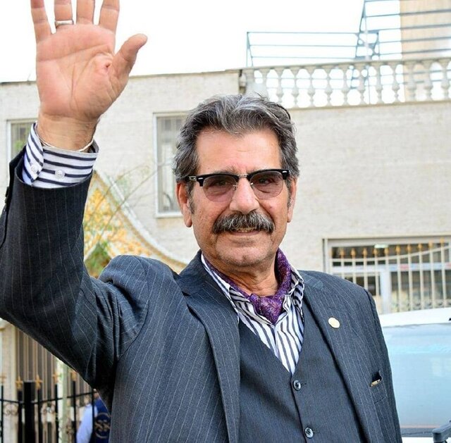 عزت الله مهرآوران به خاک سپرده شد + فیلم عزت الله مهرآوران به خاک سپرده شد + فیلم