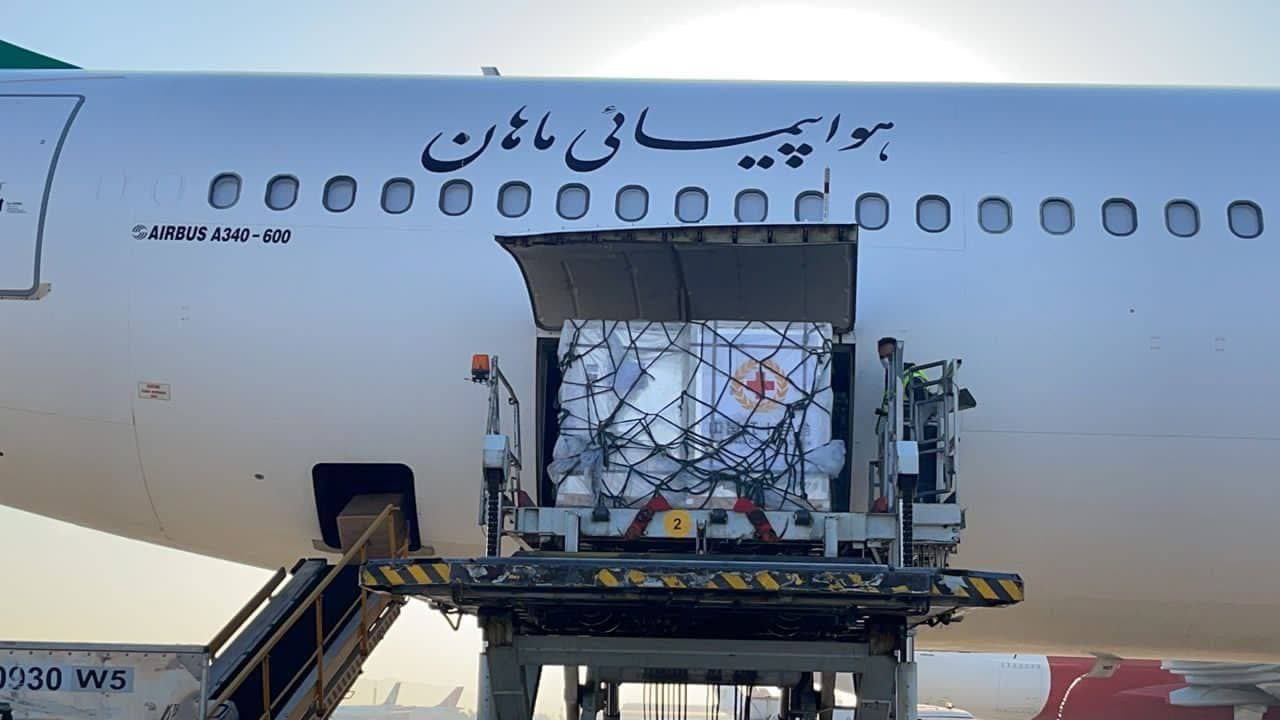 ۶ میلیون دُز دیگر واکسن کرونا وارد کشور شد ۶ میلیون دُز دیگر واکسن کرونا وارد کشور شد