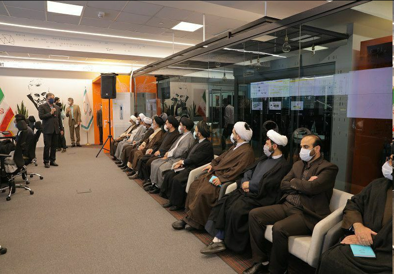 بازدید روسای نهاد نمایندگی مقام معظم رهبری در دانشگاه های تهران از مرکز مانیتورینگ همراه اول بازدید روسای نهاد نمایندگی مقام معظم رهبری در دانشگاه های تهران از مرکز مانیتورینگ همراه اول