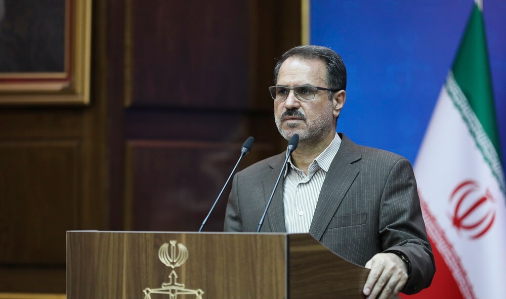 انتقاد سخنگوی عدلیه از «محروم کردن قضات از وکالت» انتقاد سخنگوی عدلیه از «محروم کردن قضات از وکالت»