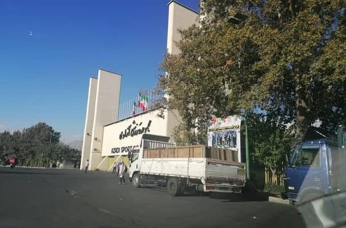 تبلیغات محیطی مشکل جدید استقلالیها / شایعه لغو دیدار برابر هوادار تبلیغات محیطی مشکل جدید استقلالیها / شایعه لغو دیدار برابر هوادار
