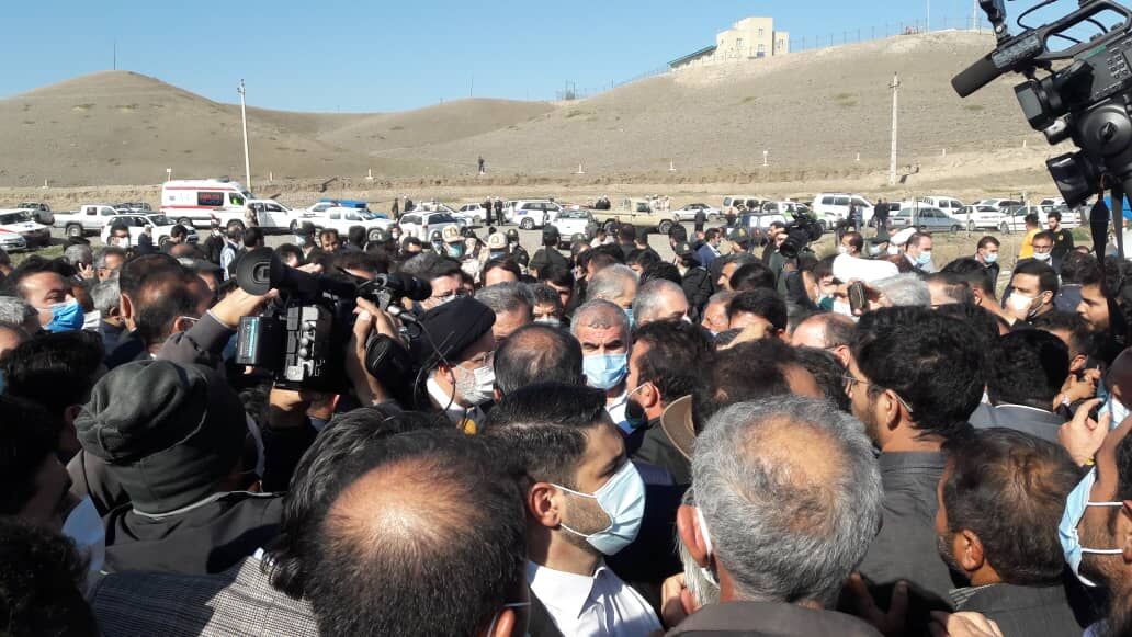 حضور رییس جمهور در جمع عشایر و روستاییان اردبیل حضور رییس جمهور در جمع عشایر و روستاییان اردبیل