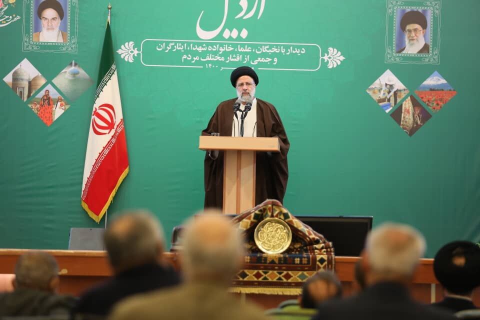 ماموریت رییسی به استانداران استان های مرزی ماموریت رییسی به استانداران استان های مرزی