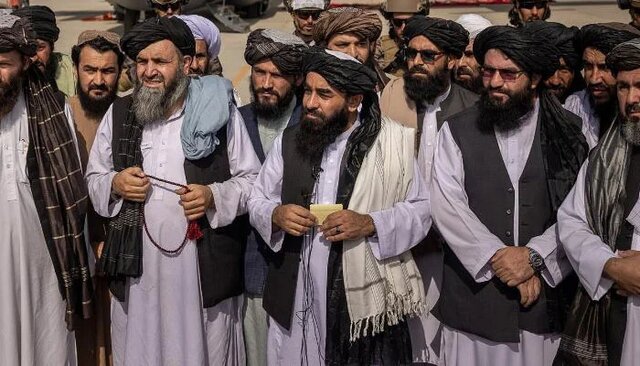 طالبان به آمریکا: نقض حریم هوایی افغانستان عواقب خواهد داشت طالبان به آمریکا: نقض حریم هوایی افغانستان عواقب خواهد داشت
