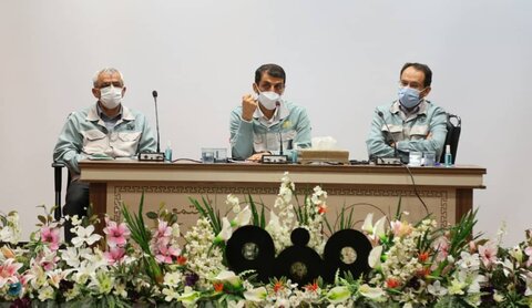 وجود گنجینه ای از سرمایه های انسانی متخصص در مجموعه فولاد مبارکه وجود گنجینه ای از سرمایه های انسانی متخصص در مجموعه فولاد مبارکه