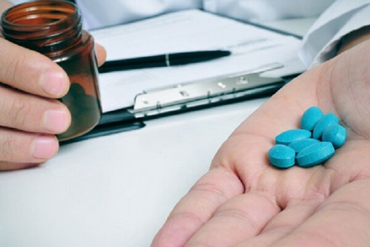 جولان قاچاقچیان دارو در فضای مجازی جولان قاچاقچیان دارو در فضای مجازی