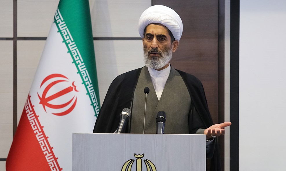 تلاش ها برای اخذ رضایت از خانواده غزاله شکور ادامه دارد تلاش ها برای اخذ رضایت از خانواده غزاله شکور ادامه دارد