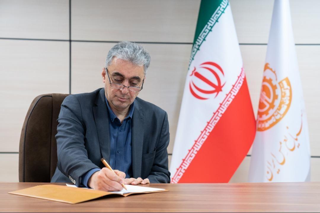 تیم فوتبال کارگری مس سرچشمه قهرمان جهان شد تیم فوتبال کارگری مس سرچشمه قهرمان جهان شد