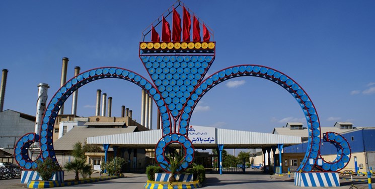 دستگیری دو تن از مدیران پالایشگاه آبادان دستگیری دو تن از مدیران پالایشگاه آبادان
