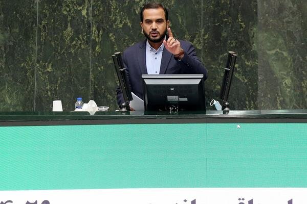 بانک ها تصدی گری و بنگاه داری می کنند / تامین هزینه تصدی گری از جیب مردم بانک ها تصدی گری و بنگاه داری می کنند / تامین هزینه تصدی گری از جیب مردم