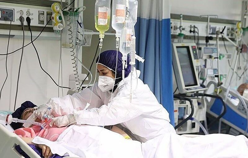 در صورت داشتن علایم کرونا از خود درمانی بپرهیزید! در صورت داشتن علایم کرونا از خود درمانی بپرهیزید!
