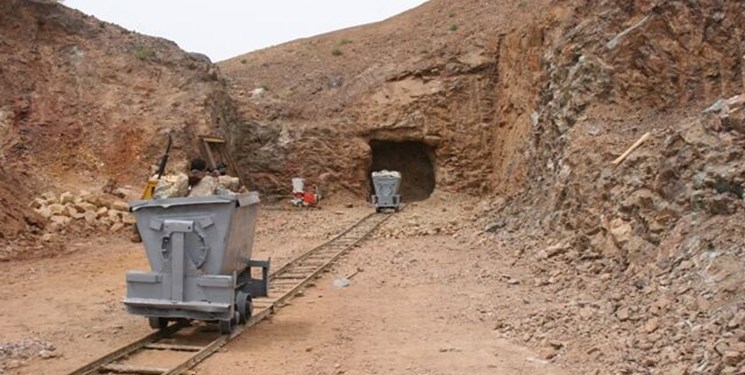 معدن در دستان یک مدیر بورسی معدن در دستان یک مدیر بورسی