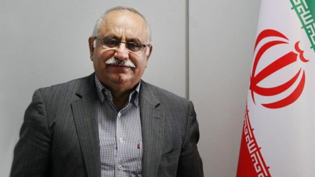 بخشنامه های غلط بانک مرکزی مانع تحقق صادرات ۱۰۰ میلیارد دلاری بخشنامه های غلط بانک مرکزی مانع تحقق صادرات ۱۰۰ میلیارد دلاری