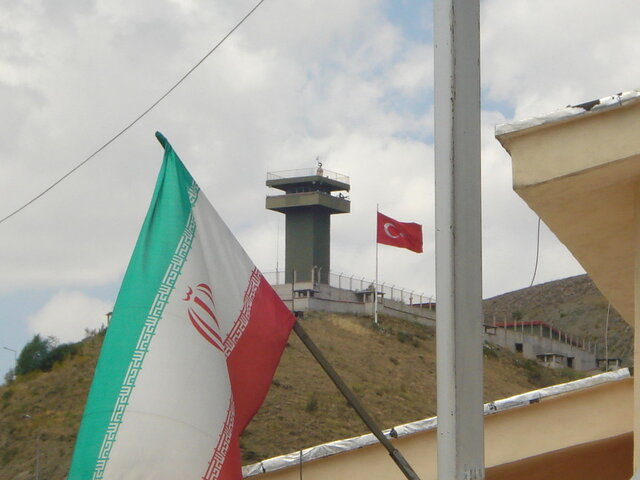 سهم ۳درصدی ایران و ۳۰درصدی ترکیه از اقتصاد سوریه سهم ۳درصدی ایران و ۳۰درصدی ترکیه از اقتصاد سوریه