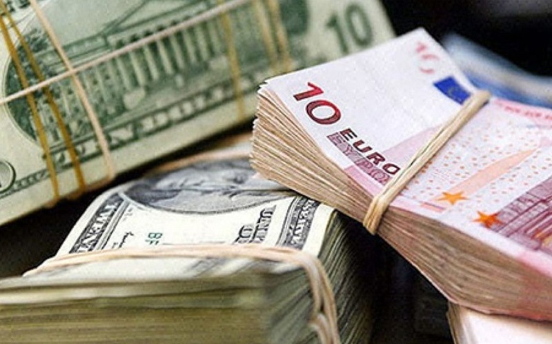 بانکهای خصوصی در استقراض از بانک مرکزی پیشرو هستند بانکهای خصوصی در استقراض از بانک مرکزی پیشرو هستند