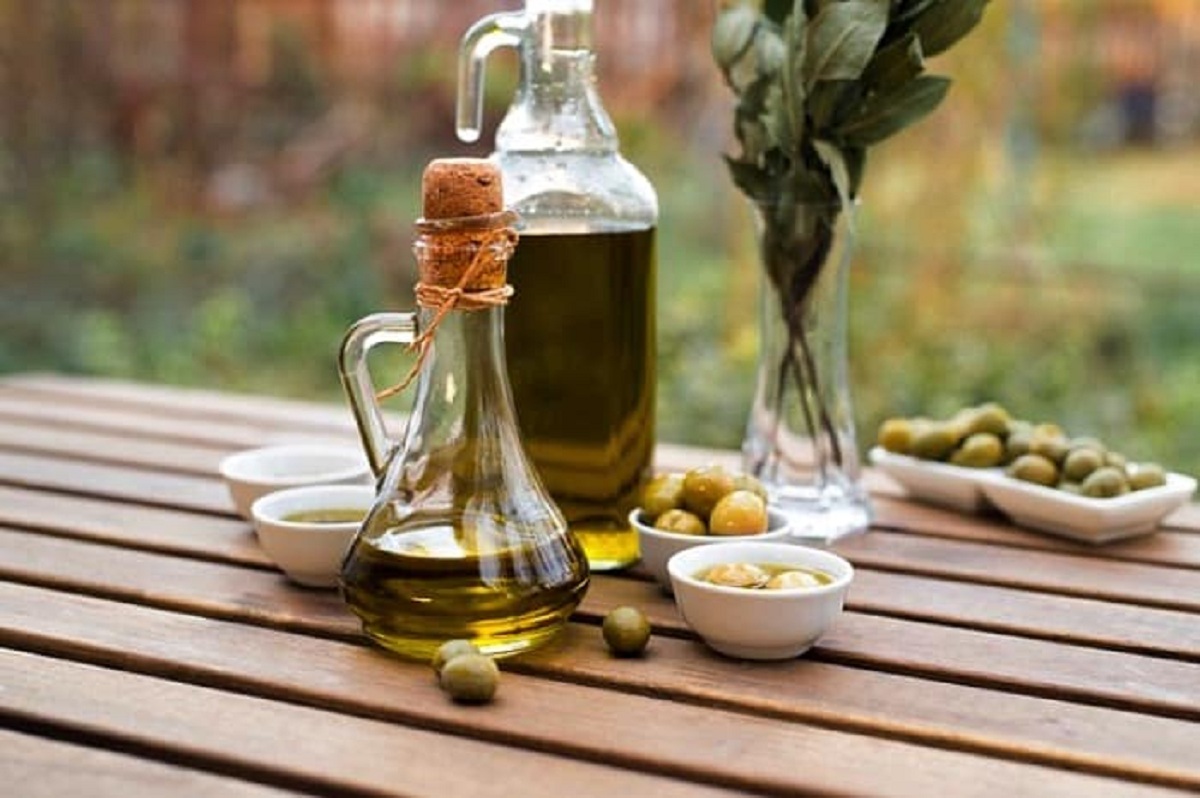 با روغن زیتون می شود لاغر شد؟ با روغن زیتون می شود لاغر شد؟