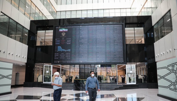 ارتش سرخ در بورس جولان می دهد ارتش سرخ در بورس جولان می دهد